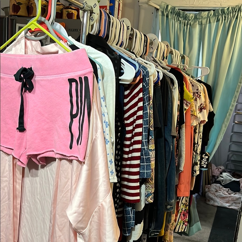 Live listing clothing